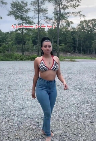 Luscious BbygShai in Checkered Bikini Top and Bouncing Boobs