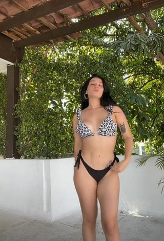 2. Beautiful Brenda Zambrano in Sexy Bikini