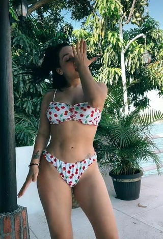 4. Sultry Brenda Zambrano in Floral Bikini