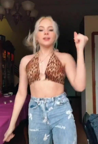 4. Titillating Daryna Popach in Leopard Crop Top