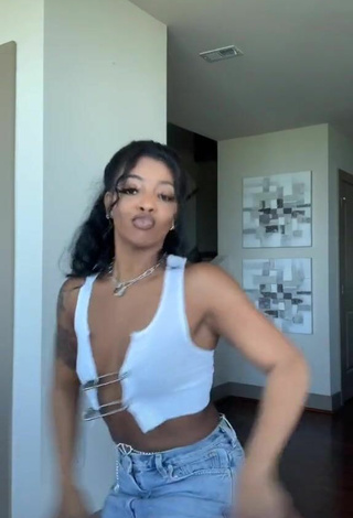 Sultry De'arra Taylor in White Crop Top