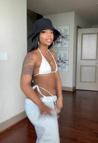 Luscious De'arra Taylor in White Bikini